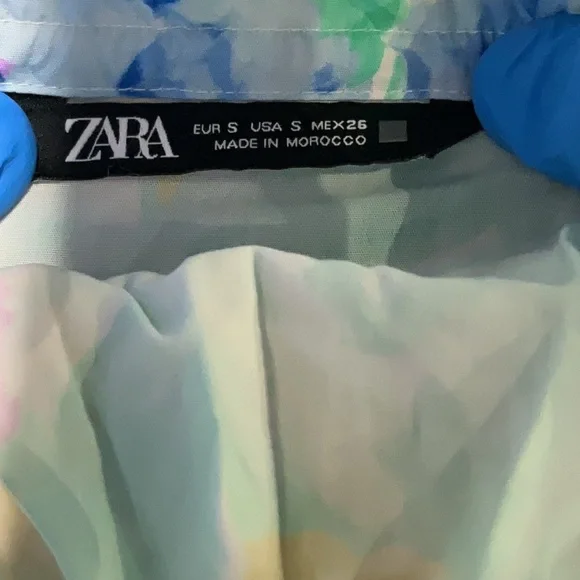 Zara Watercolor Floral Smocked Crop Top Puff Sleeve Off Shoulder Size S - Picture 5 of 5